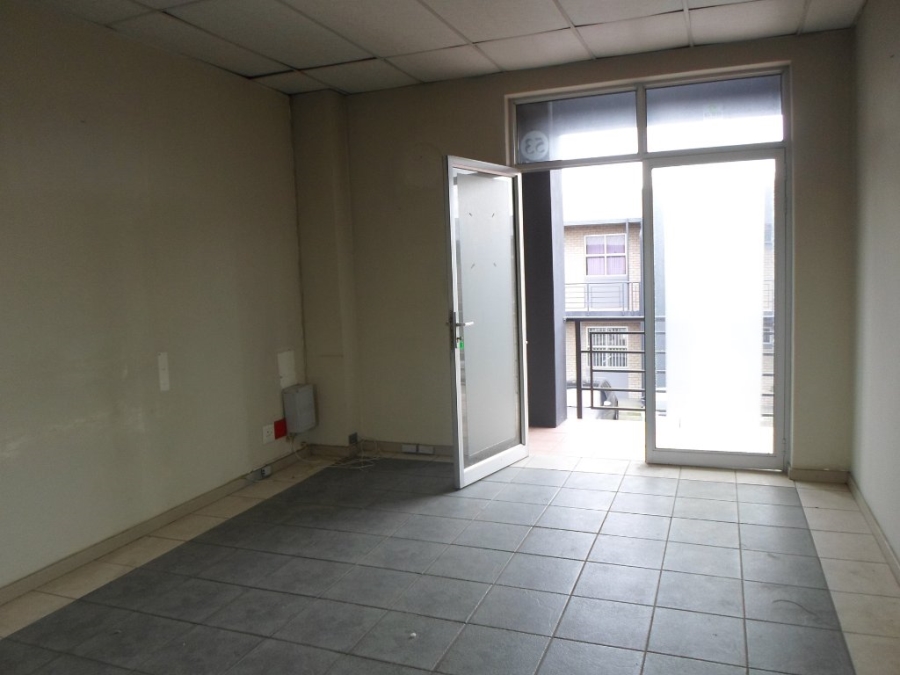 To Let commercial Property for Rent in Marconi Beam Industria Western Cape